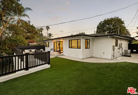 $1,695,000 | 5931 Abernathy Drive, Los Angeles, CA 90045