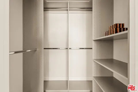 $1,695,000 | 5931 Abernathy Drive, Los Angeles, CA 90045