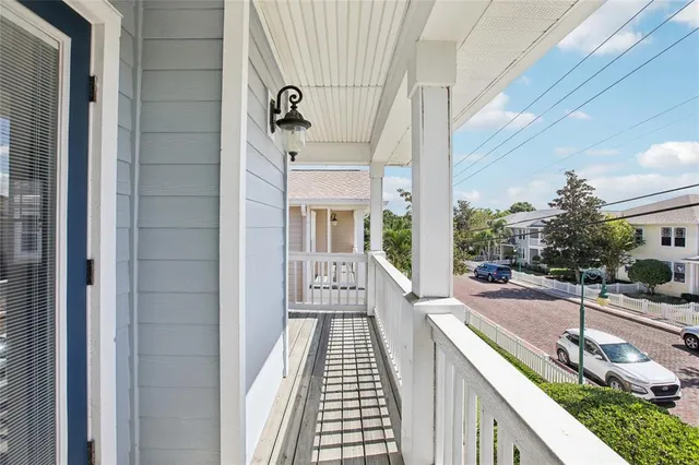 $589,900 | 270 Cleveland Avenue Southwest, Largo, FL 33770