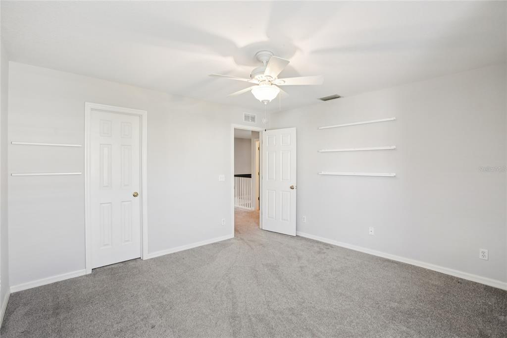 270 Cleveland Avenue Southwest Largo, FL 33770 - Photo 22 of 35 a view of an empty room