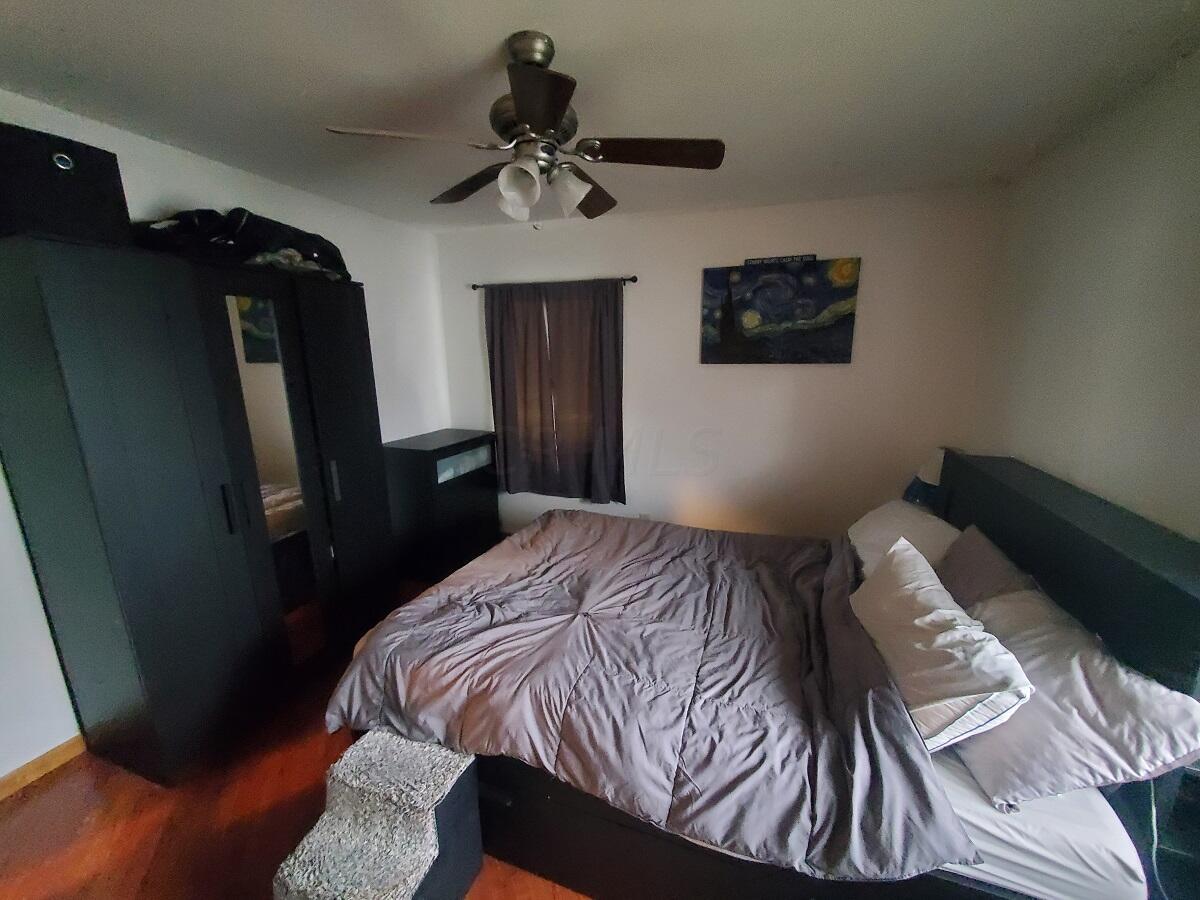 1185 Gibson Road Reynoldsburg, OH 43068 - Photo 12 of 19 Main Bedroom 1