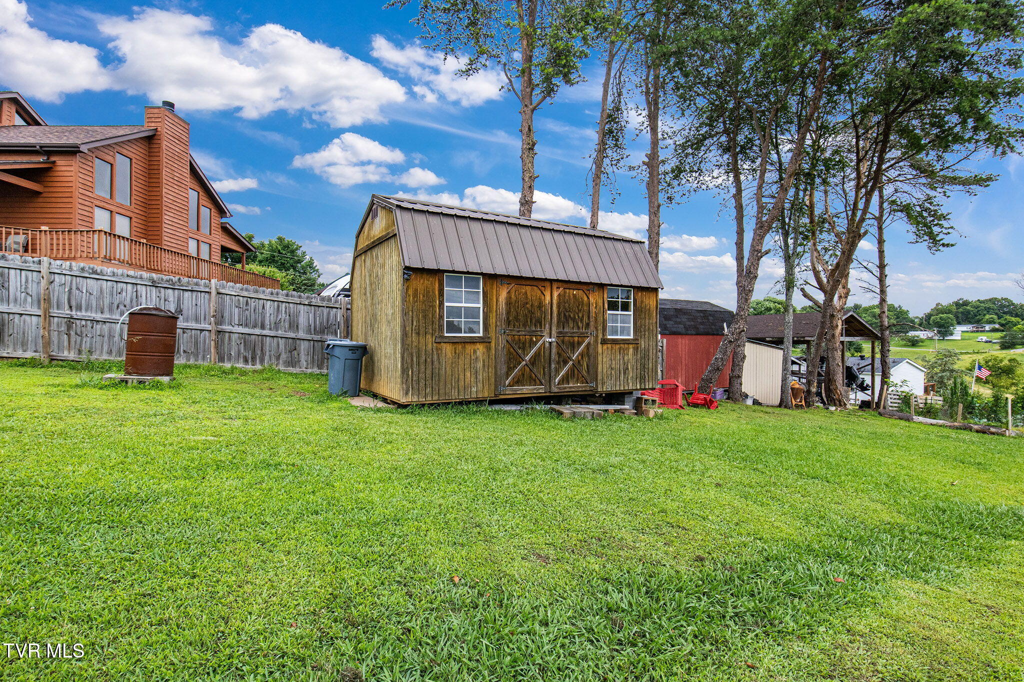 802 Holbert Lane Kodak, TN 37764 - Photo 30 of 35 30-web-or-mls-IMG_1185