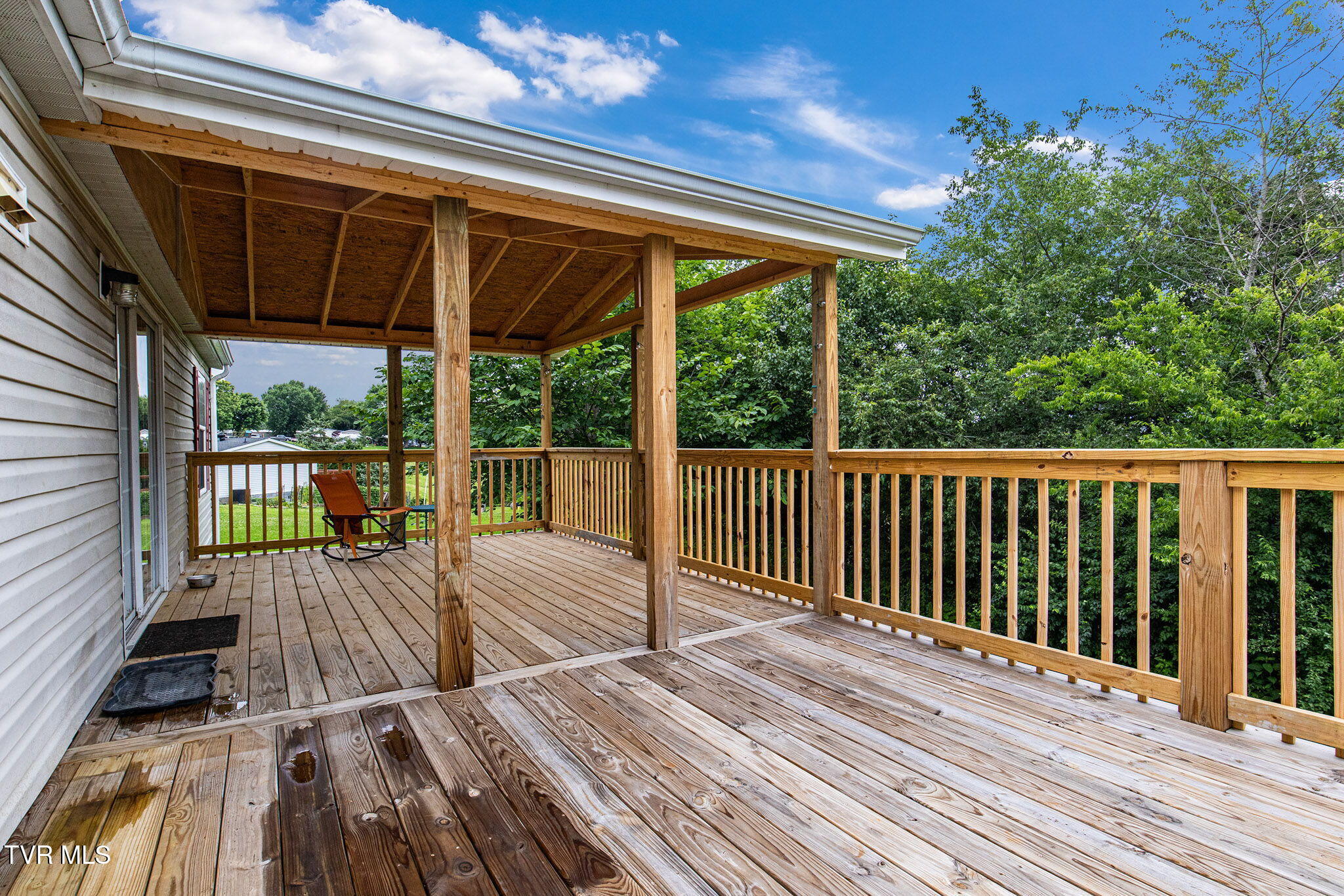 802 Holbert Lane Kodak, TN 37764 - Photo 35 of 35 35-web-or-mls-IMG_1200