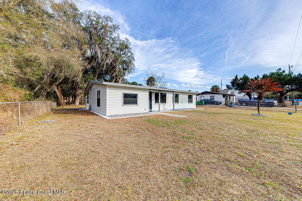2773 Hickory Circle Mims, FL 32754 - Photo 2 of 45 #-2
