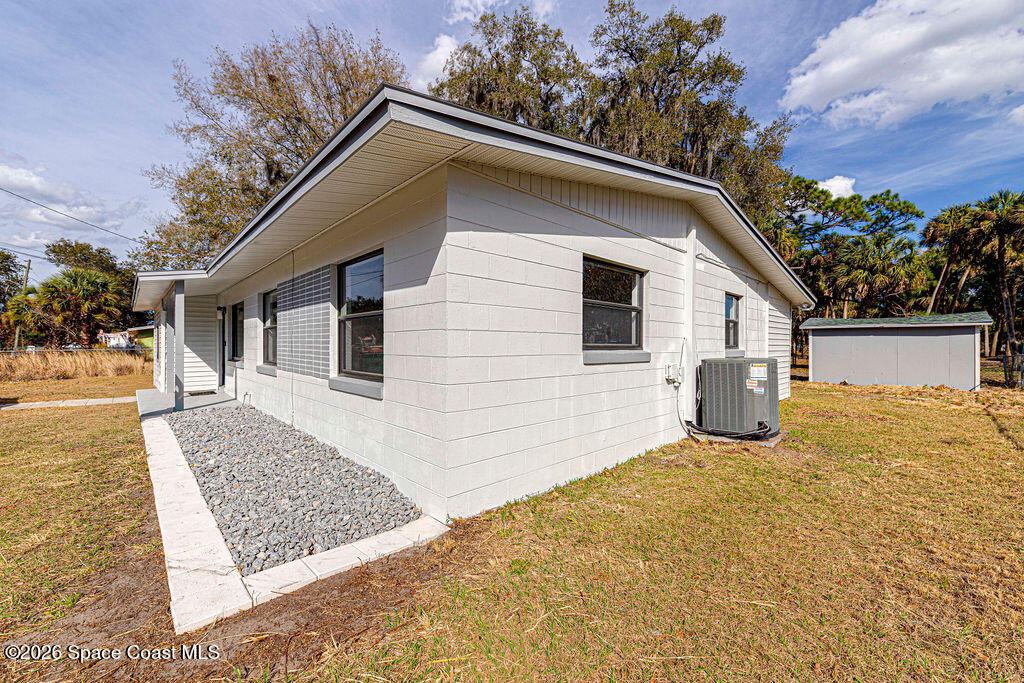 2773 Hickory Circle Mims, FL 32754 - Photo 9 of 45 #-9
