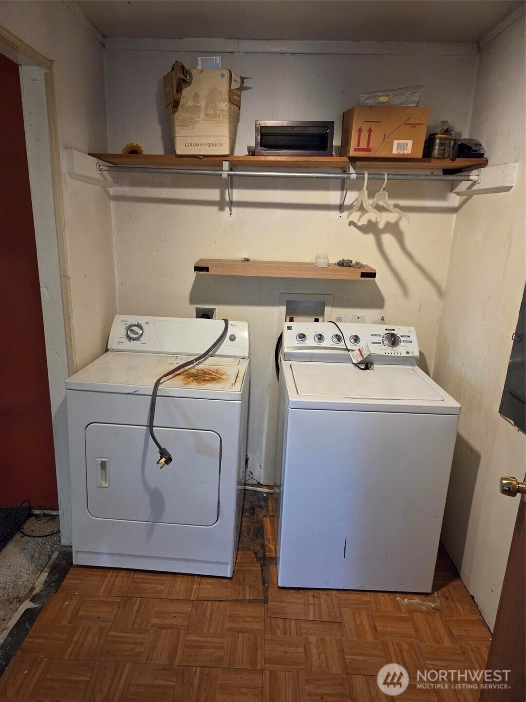 12001 Spanaway Loop Road South Tacoma, WA 98444 - Photo 9 of 20 a utility room with washer and dryer