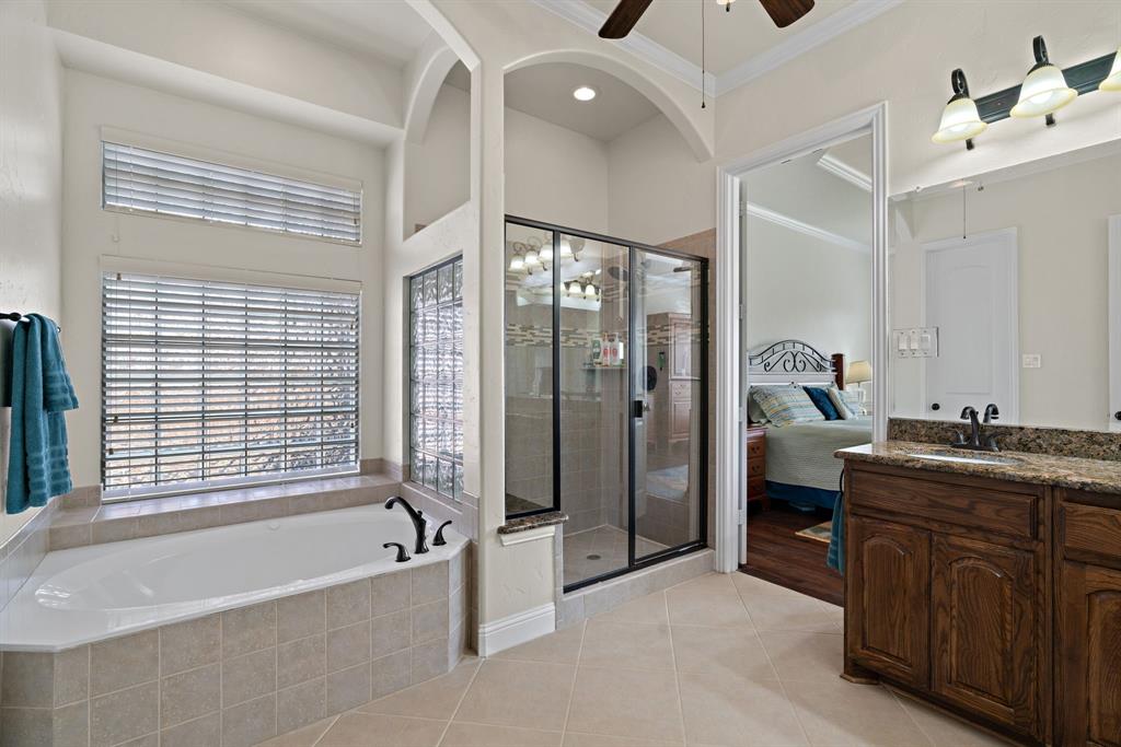 2500 Strathfield Lane Trophy Club, TX 76262 - Photo 18 of 34 Primary bath with separate shower and tub