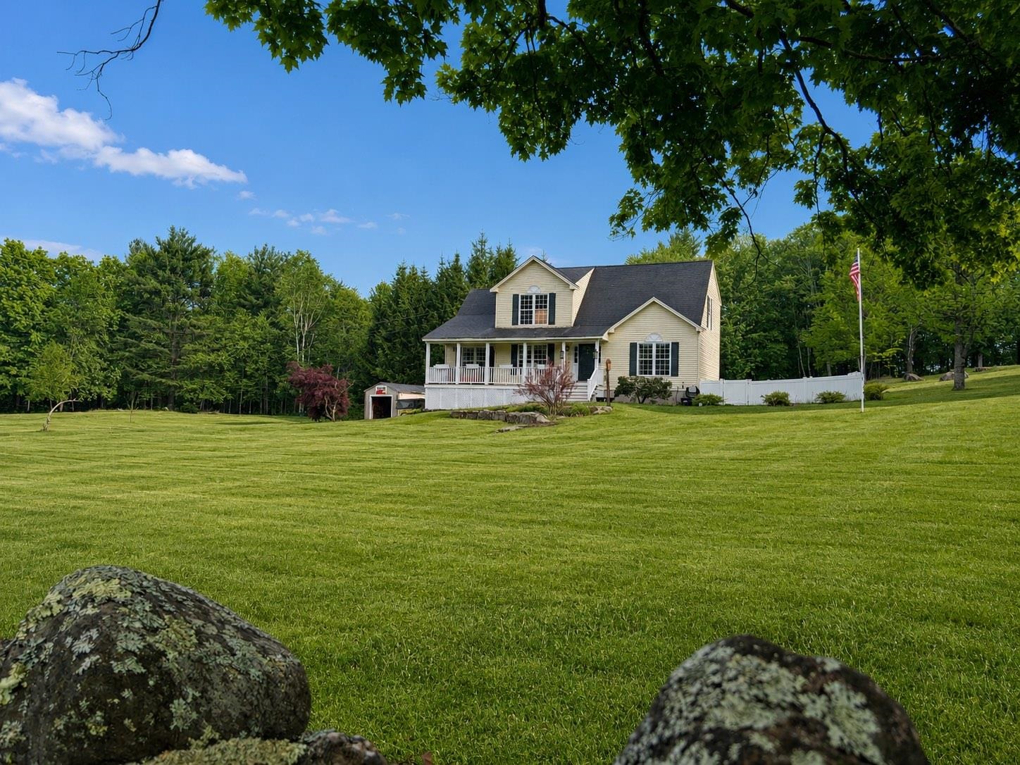 120 S Road Deerfield, NH 03037 - Photo 1 of 32