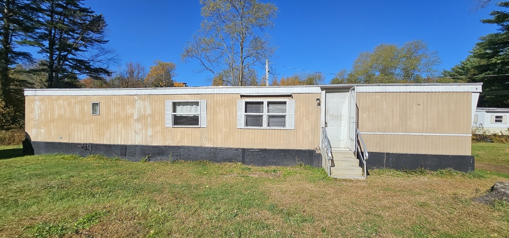 46 Madden Road, Unit 39 West Brookfield, MA 01585 - Photo 3 of 15 a view of outdoor space and yard