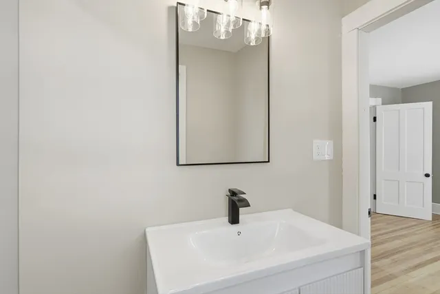 $339,900 | 81 Chestnut Street, West Springfield, MA 01089