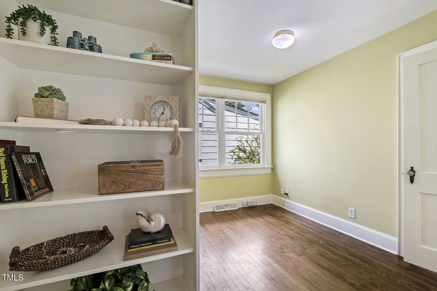 1520 Hanover Street Raleigh, NC 27608 - Photo 17 of 37 016