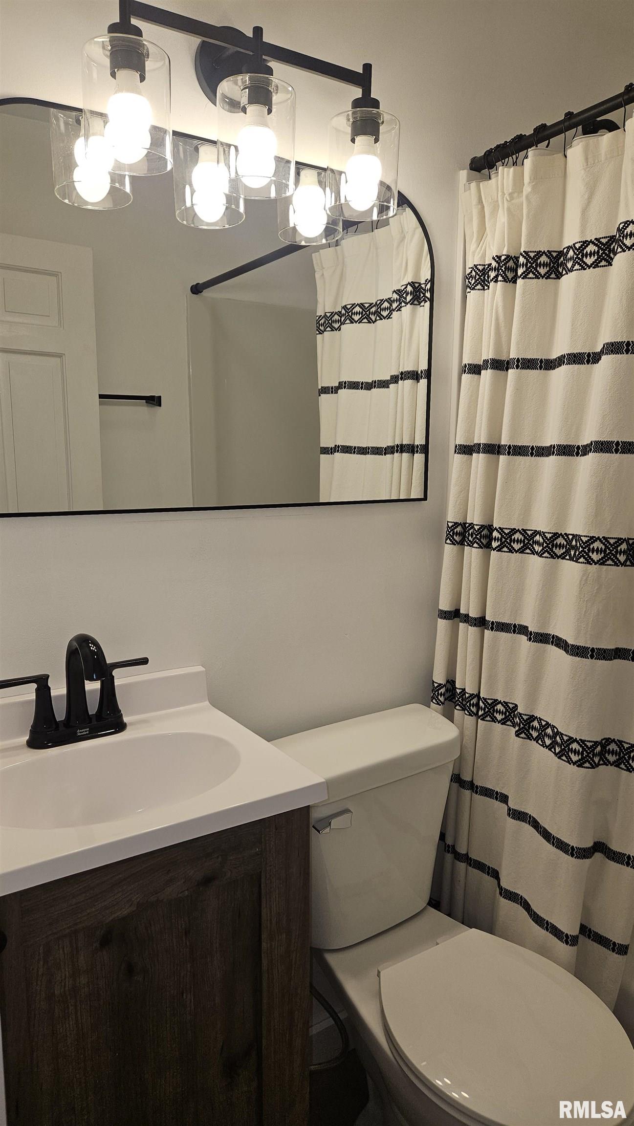 290 North 11th Avenue Canton, IL 61520 - Photo 20 of 34