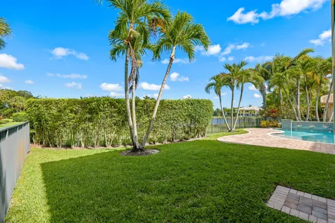 $1,600,000 | 10718 Canyon Bay Lane, Boynton Beach, FL 33473