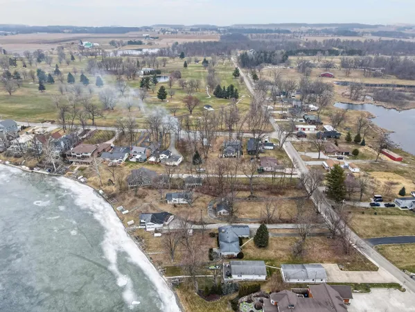 $1,949,000 | 13471 North Eastshore Drive, Syracuse, IN 46567