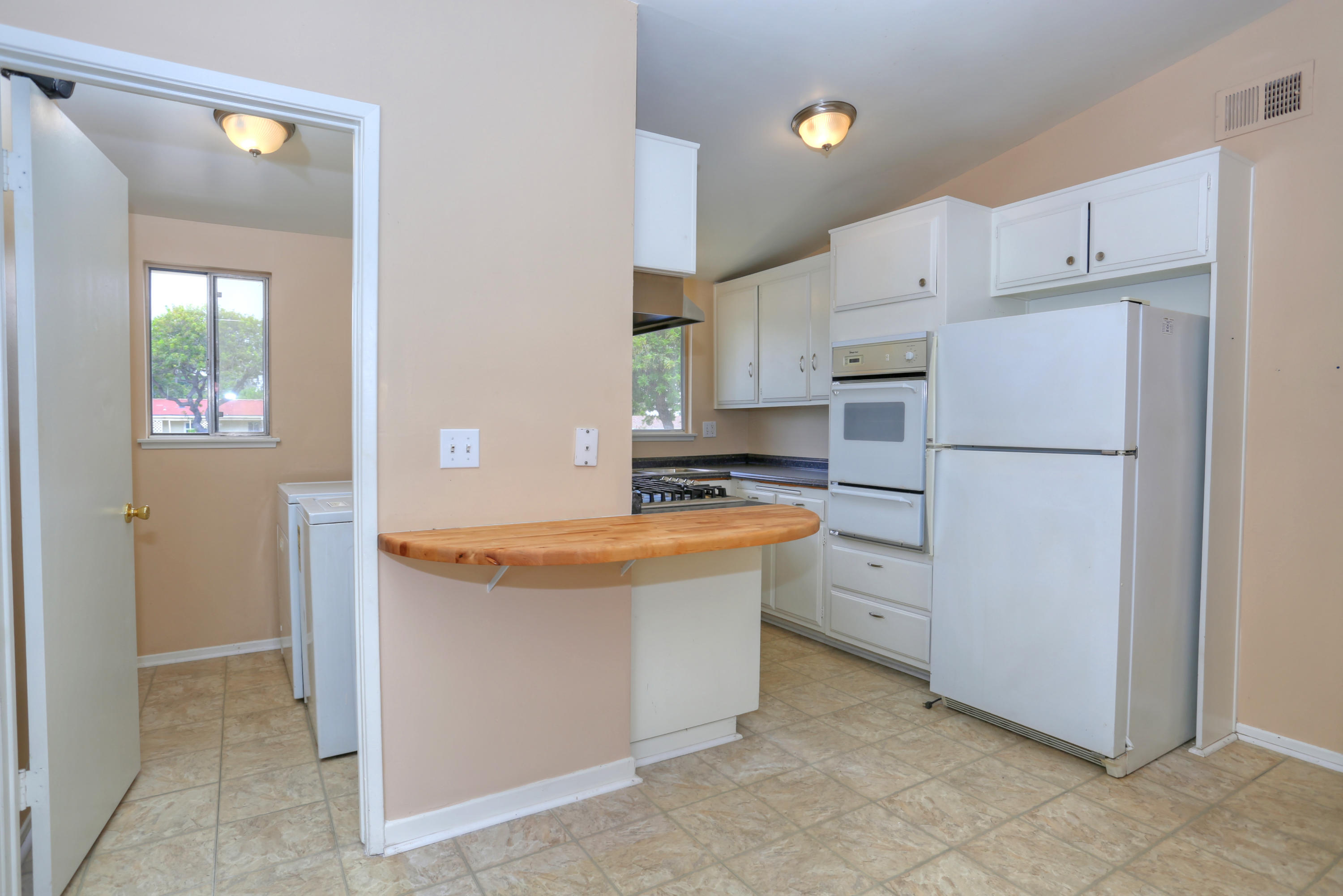 5632 Cathedral Oaks Road Goleta, CA 93117 - Photo 4 of 21 2W7A8226_7_8_tonemapped