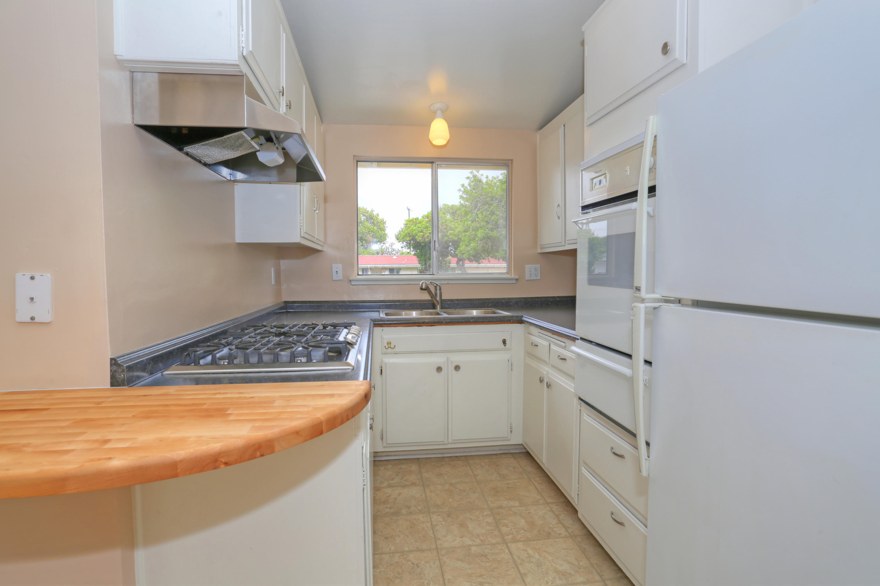 5632 Cathedral Oaks Road Goleta, CA 93117 - Photo 5 of 21 2W7A8232_3_4_tonemapped