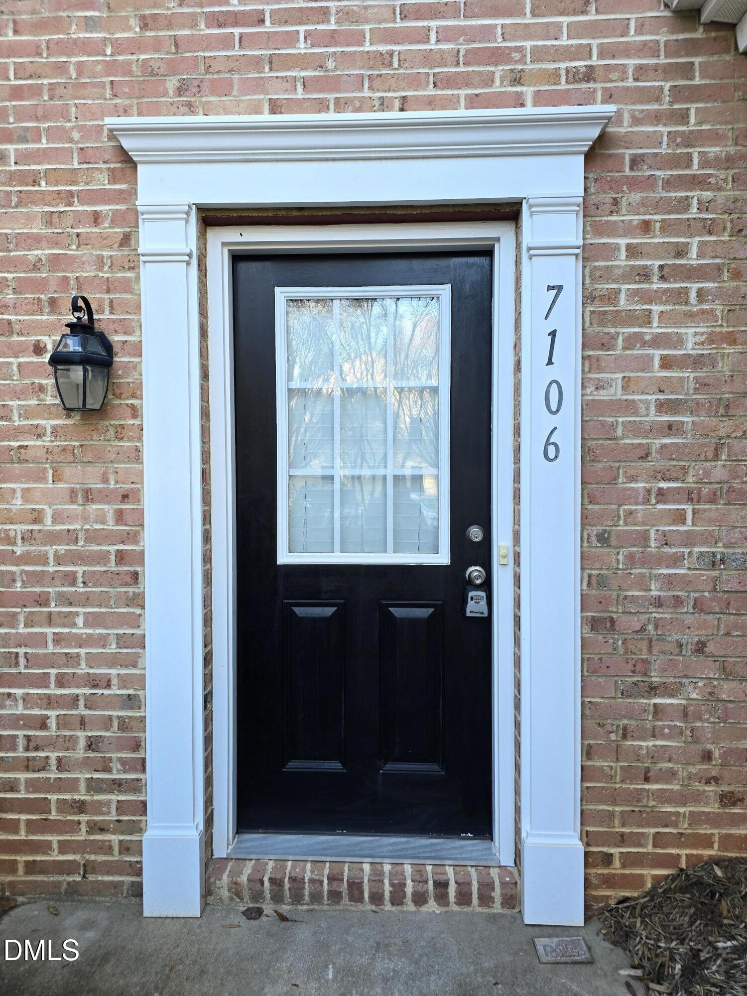 7106 Racine Way Raleigh, NC 27615 - Photo 3 of 33 20251112_154726