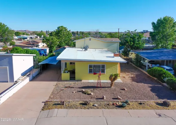 $299,000 | 705 West Florida Street, Holbrook, AZ 86025