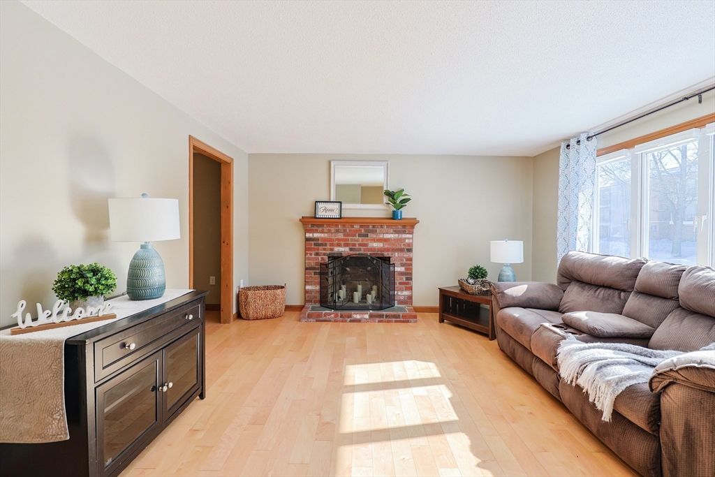 5 Sidney Road Milford, MA 01757 - Photo 5 of 38 Gallery Image 5