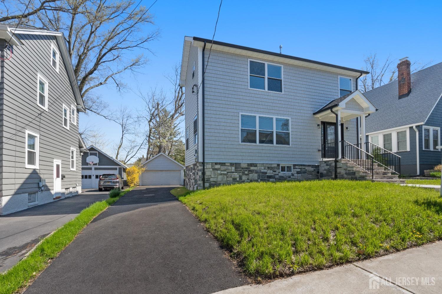 39 South Pierson Road Maplewood, NJ 07040 - Photo 3 of 68