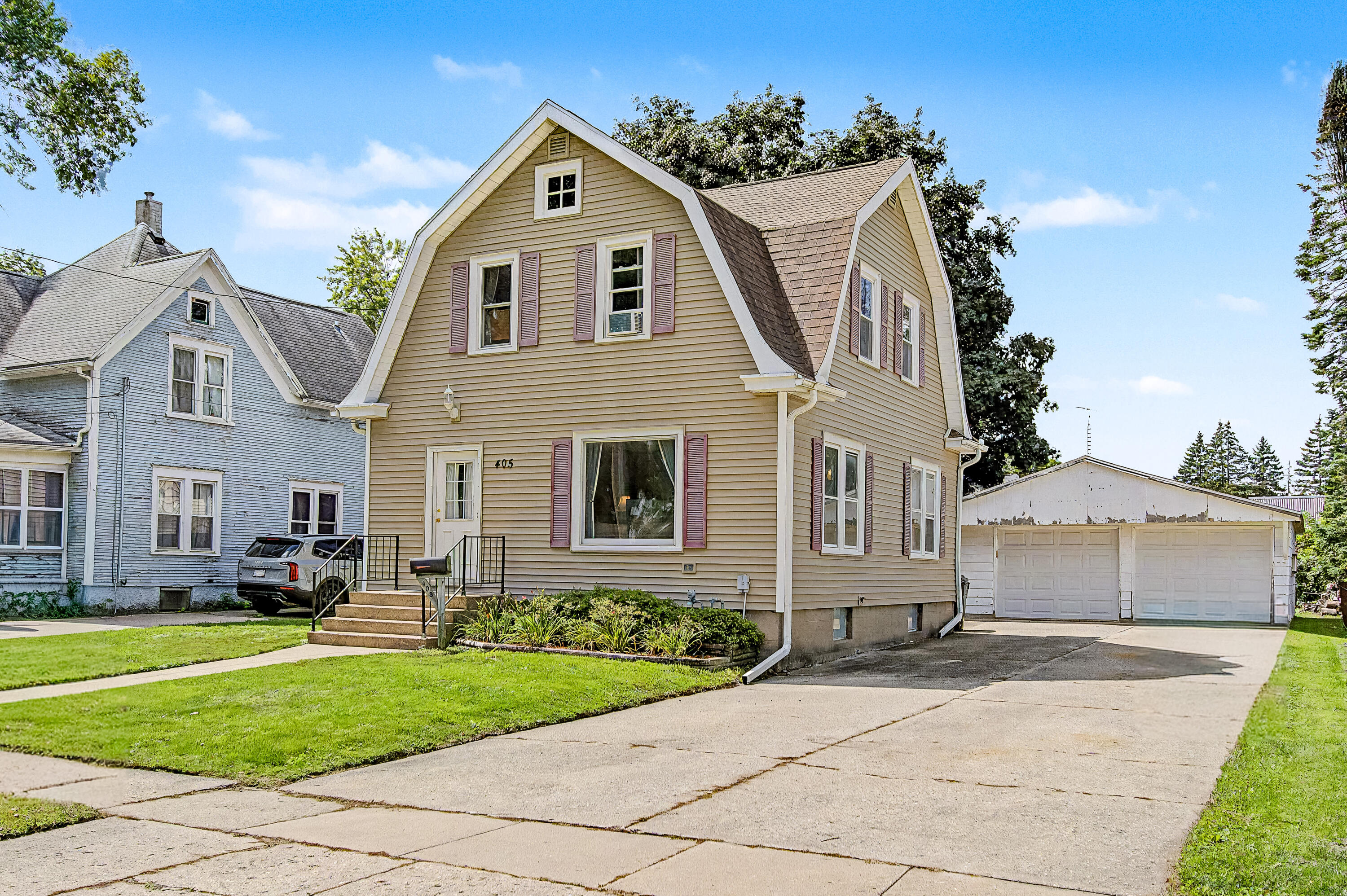 405 Jackson Street Fort Atkinson, WI 53538 - Photo 1 of 33 1