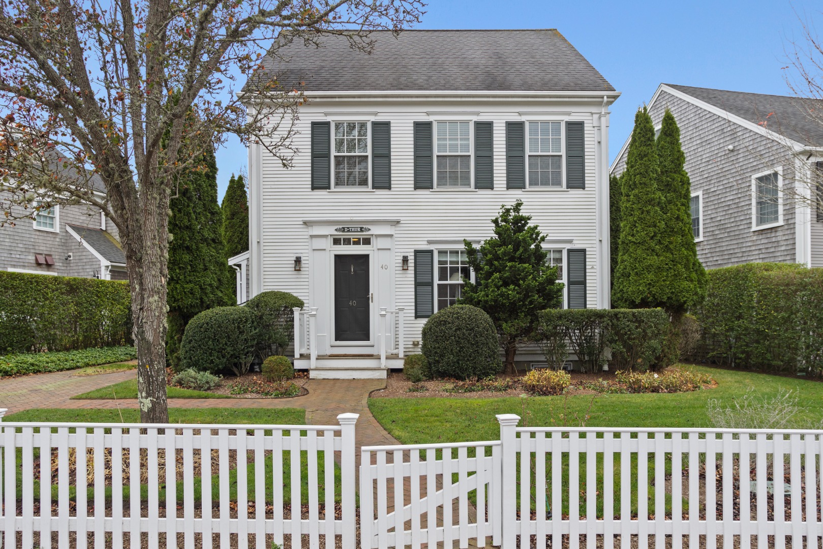 40 Goldfinch Drive Nantucket, MA 02554 - Photo 2 of 33 40 Goldfinch Drive