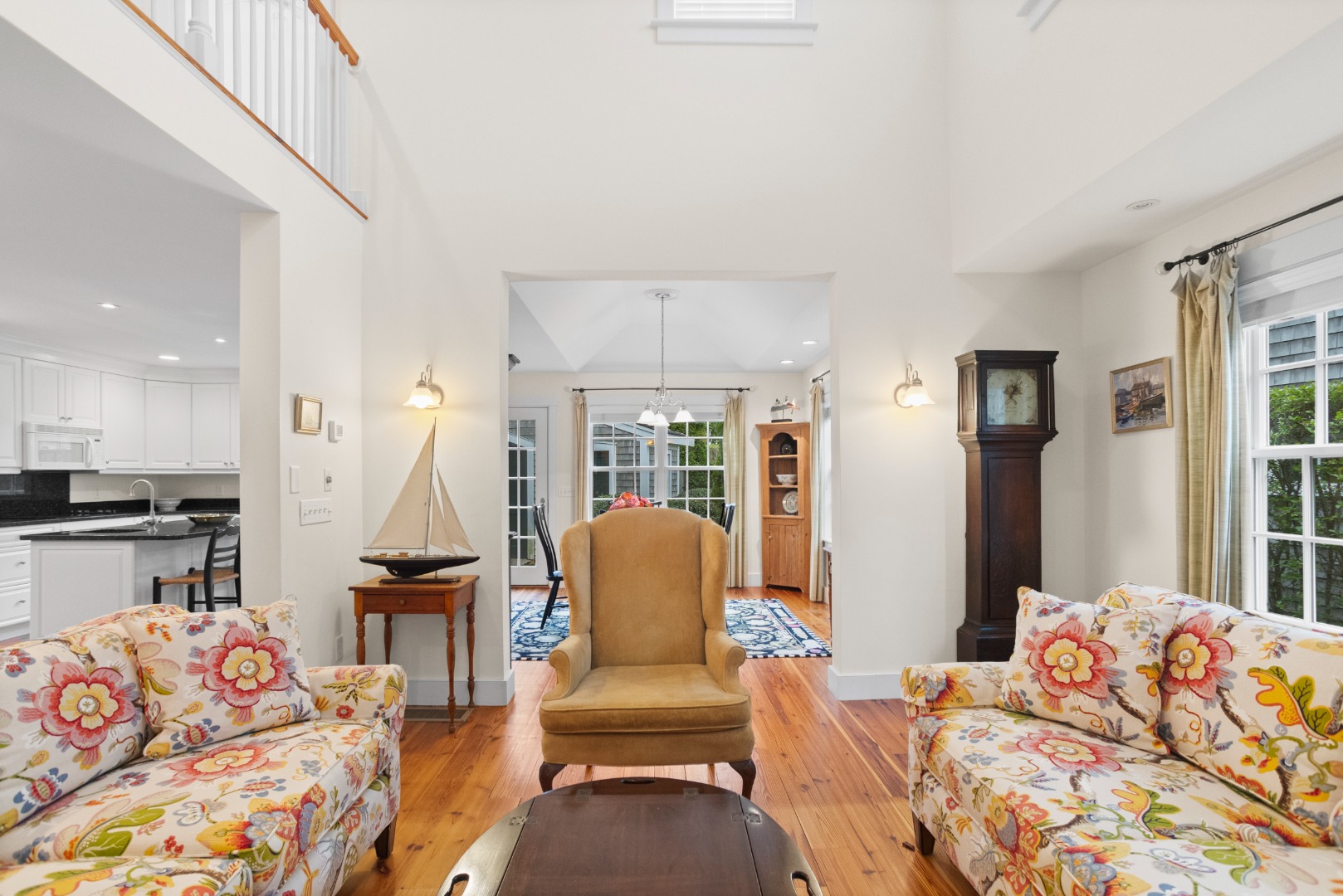 40 Goldfinch Drive Nantucket, MA 02554 - Photo 9 of 33