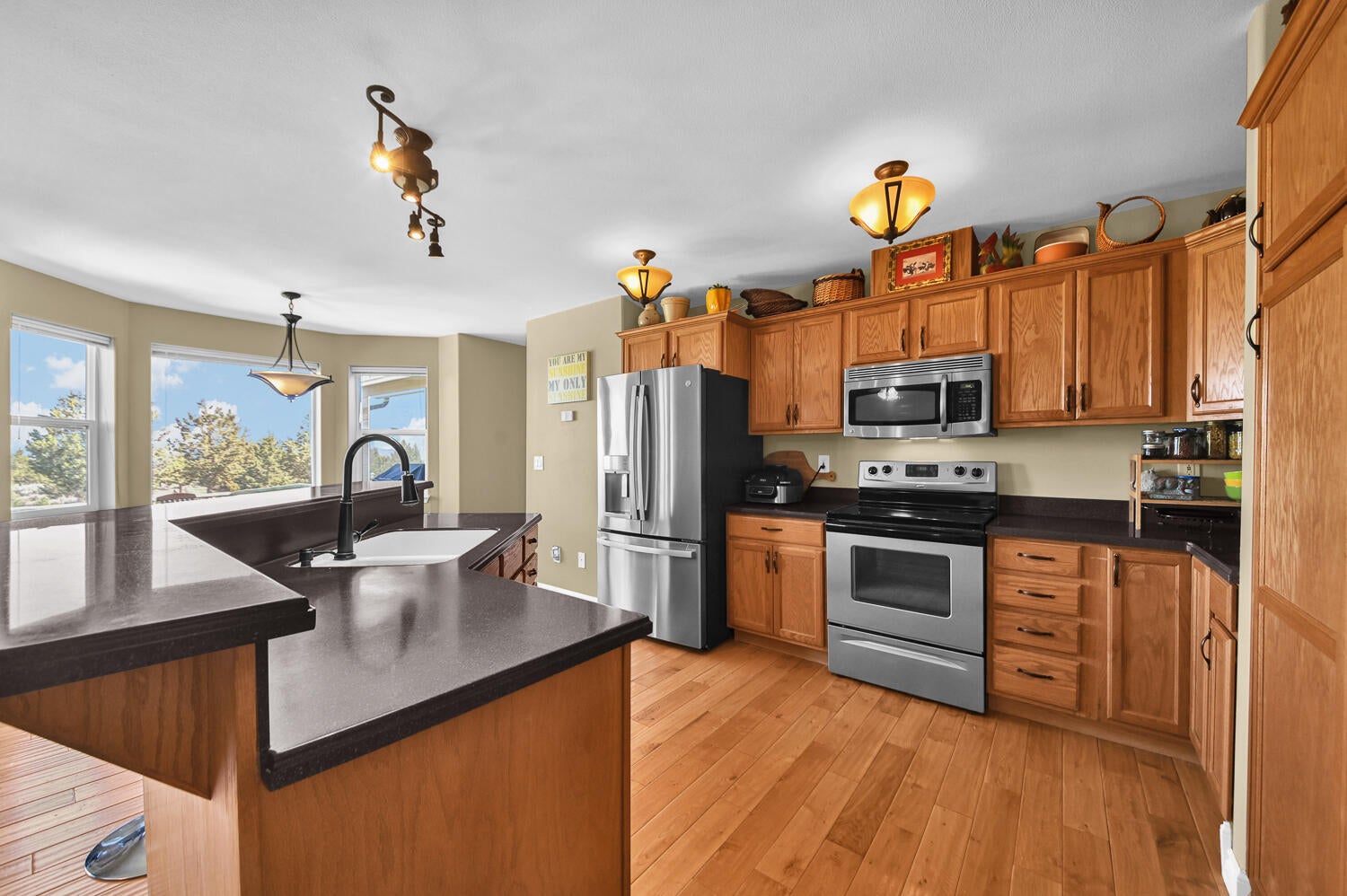 9345 Southwest Old West Road Powell Butte, OR 97753 - Photo 13 of 48 13_kitchen3