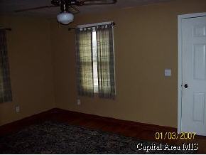 2325 E Keys Springfield, IL 62702 - Photo 3 of 6