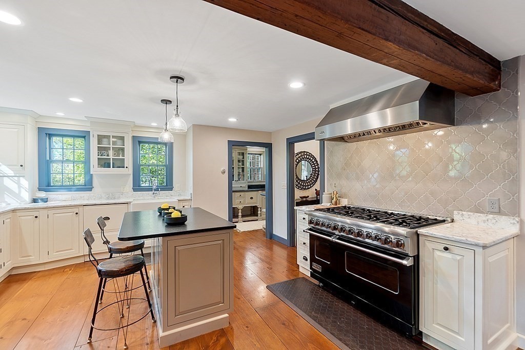 77 Lexington Road Concord, MA 01742 - Photo 6 of 37