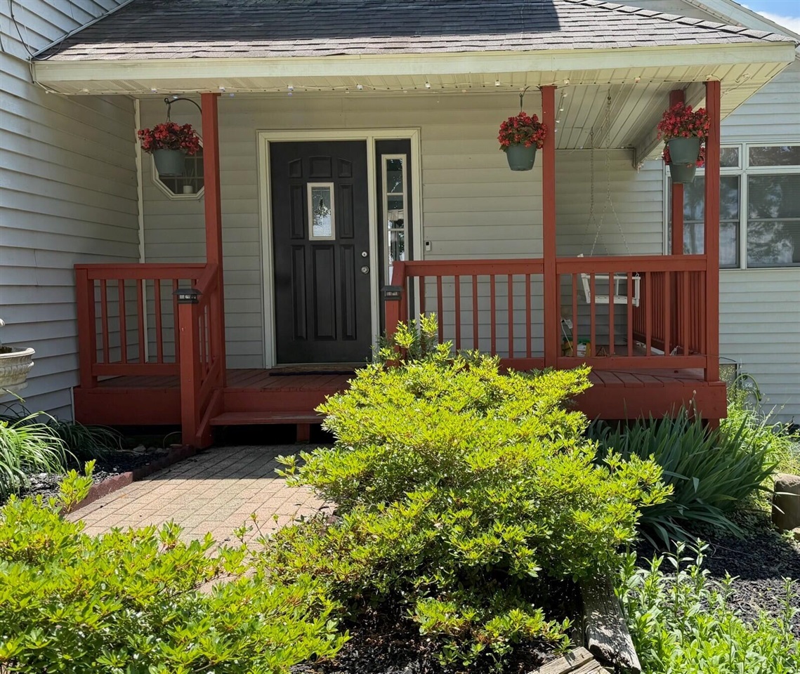 10881 Hoffman Road Three Rivers, MI 49093 - Photo 2 of 33
