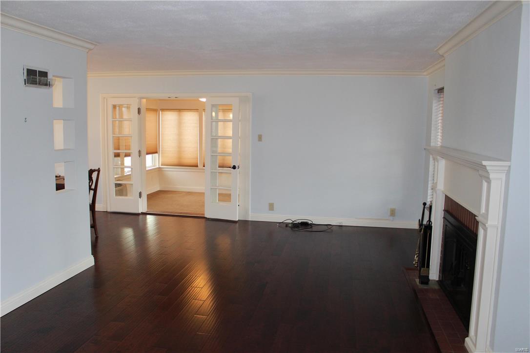 5 Willmore Road St. Louis, MO 63109 - Photo 8 of 97
