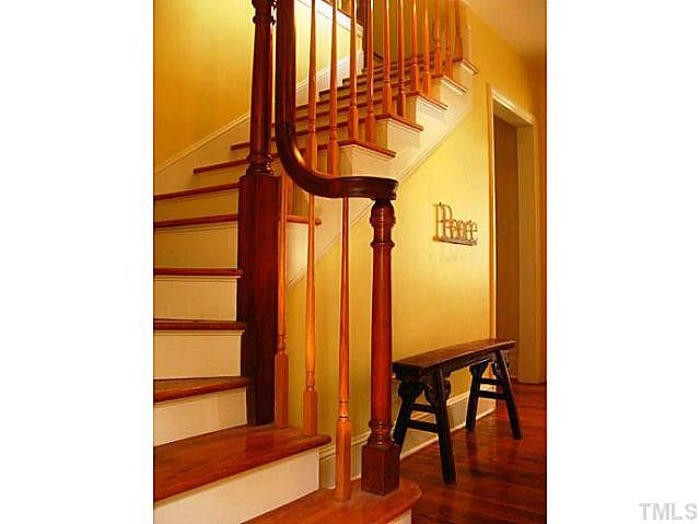 115 Lord Ashley Road Raleigh, NC 27610 - Photo 5 of 19 Foyer