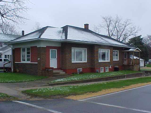 301 North Main Chadwick, IL 61014 - Photo 1 of 5 Gallery Image 1
