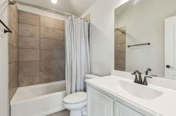 $2,500 | 5314 Huffines Boulevard, Royse City, TX 75189