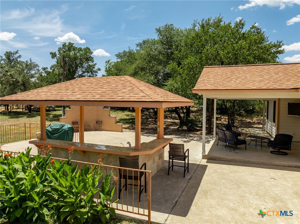 340 Sedro Trail Georgetown, TX 78633 - Photo 7 of 39 Patio/ Outdoor kitchen