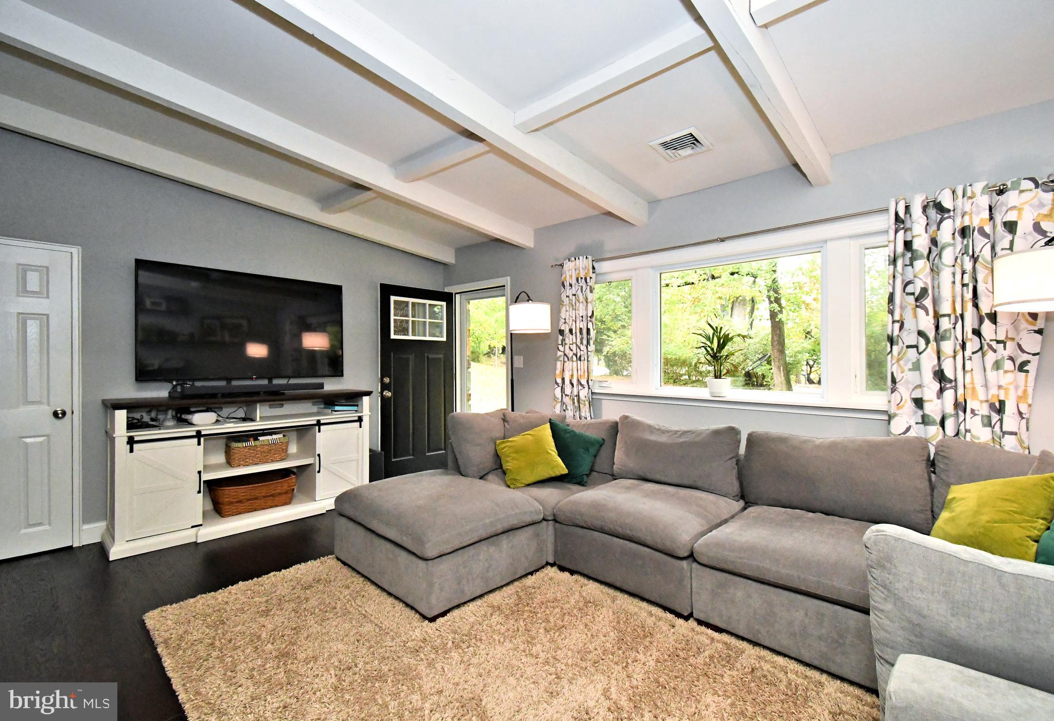 897 Croton Road Wayne, PA 19087 - Photo 7 of 37