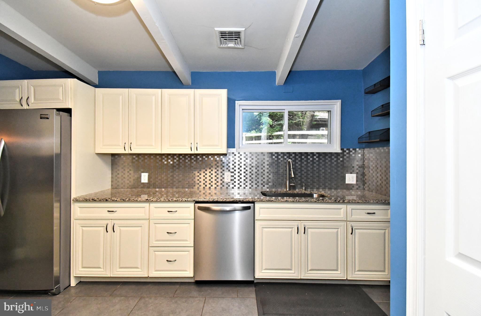 897 Croton Road Wayne, PA 19087 - Photo 8 of 37