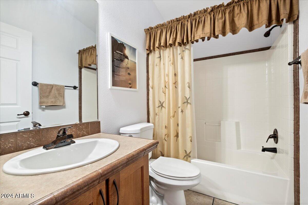 8865 East Baseline Road, Unit 510 Mesa, AZ 85209 - Photo 18 of 28 Hall Bathroom