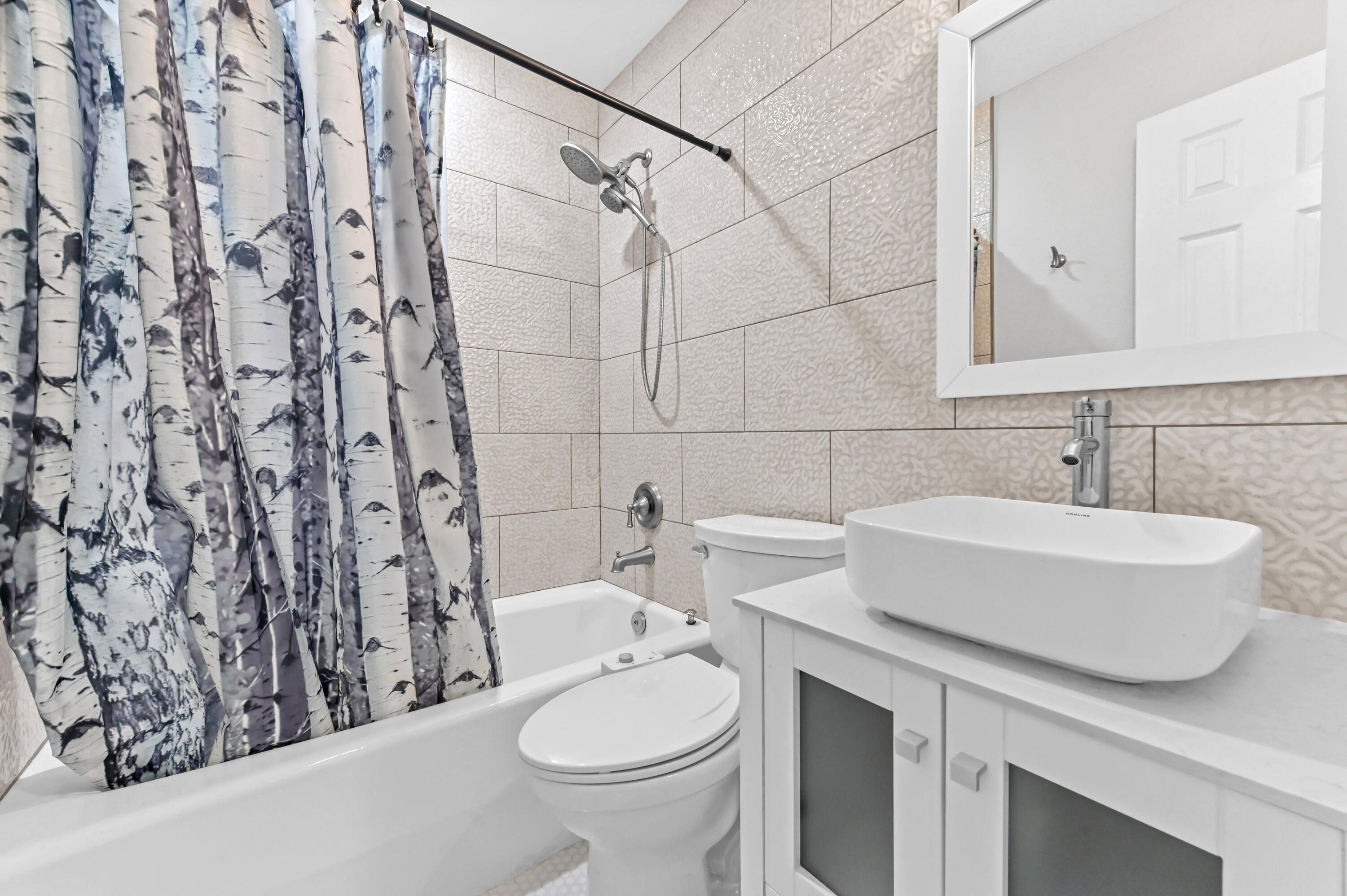 6491 Mackinac Road Lake Worth, FL 33462 - Photo 16 of 24 20 Bathroom 01