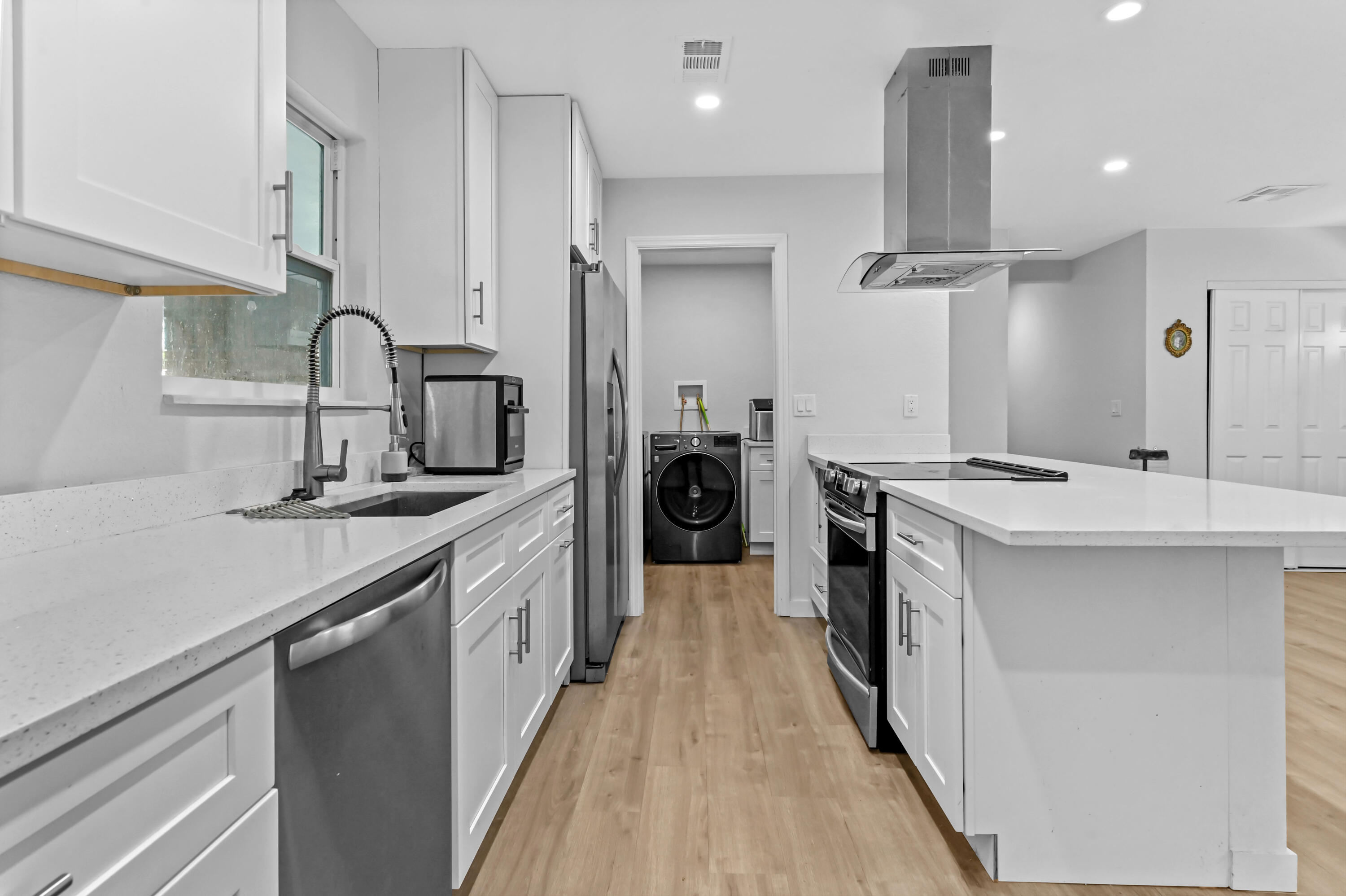 6491 Mackinac Road Lake Worth, FL 33462 - Photo 6 of 24 12 Kitchen 01