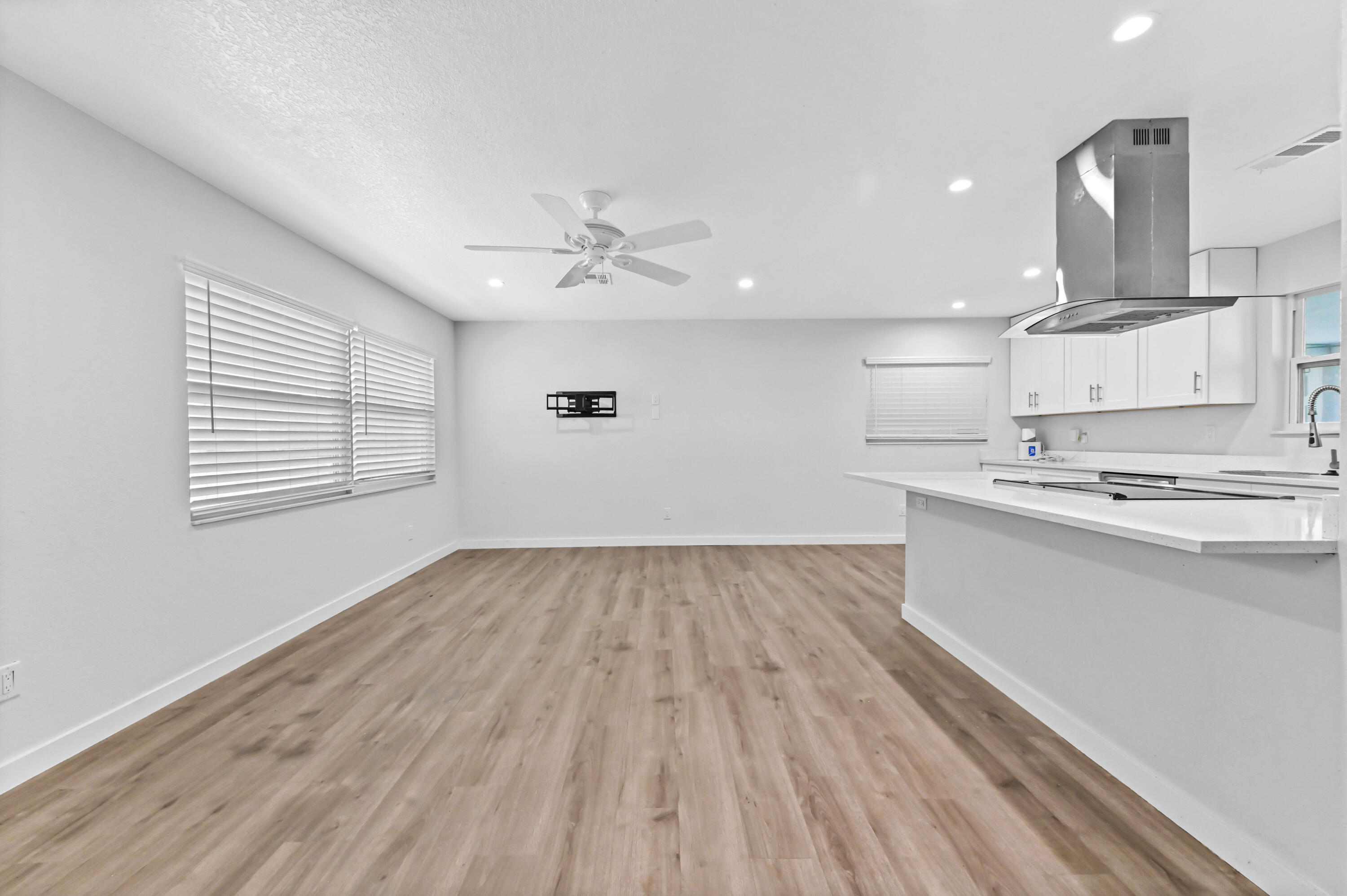 6491 Mackinac Road Lake Worth, FL 33462 - Photo 9 of 24 06 Living Room 02