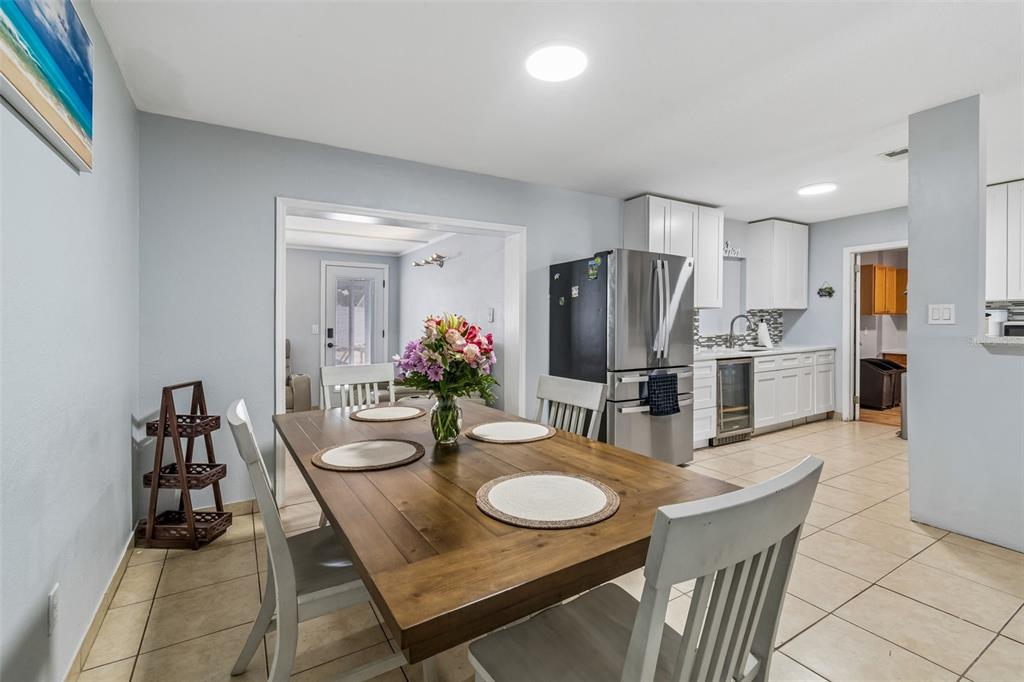 7705 Jackson Springs Road Tampa, FL 33615 - Photo 15 of 39