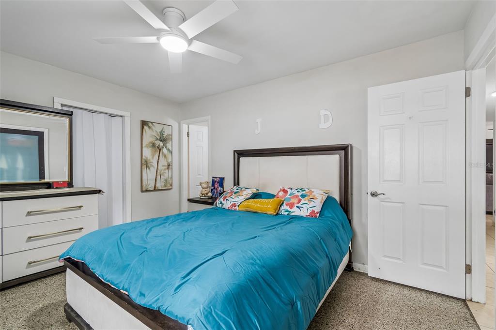 7705 Jackson Springs Road Tampa, FL 33615 - Photo 16 of 39