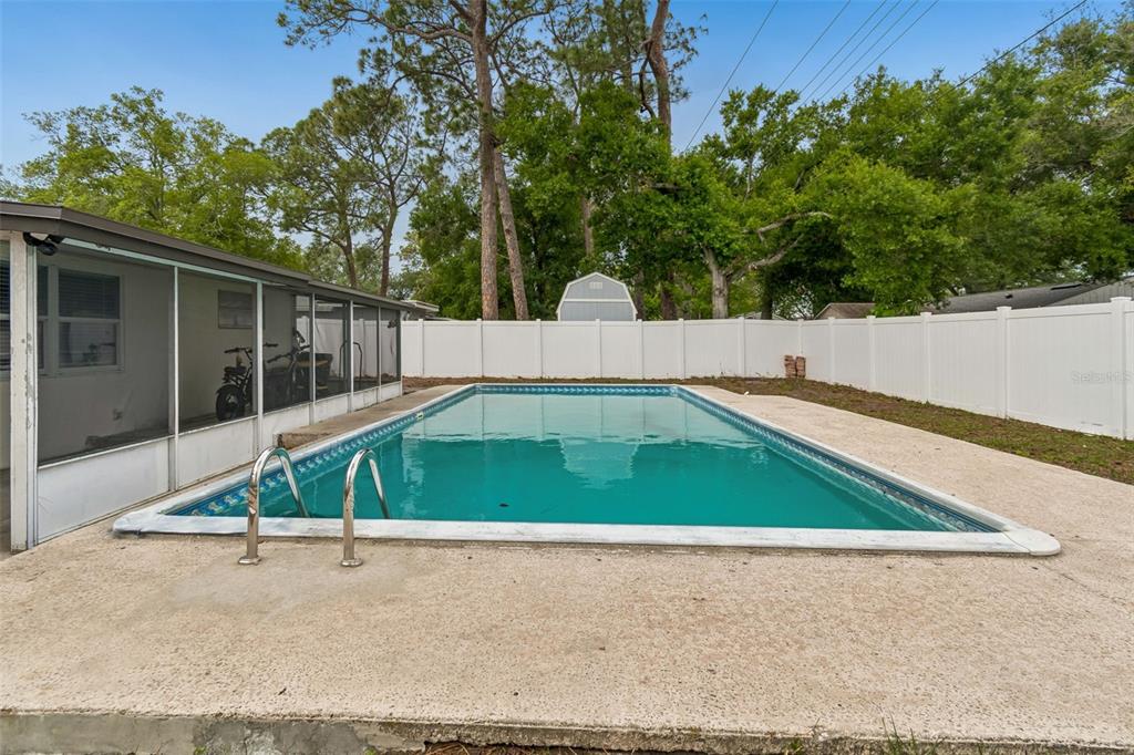 7705 Jackson Springs Road Tampa, FL 33615 - Photo 30 of 39