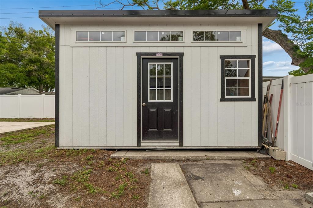 7705 Jackson Springs Road Tampa, FL 33615 - Photo 32 of 39