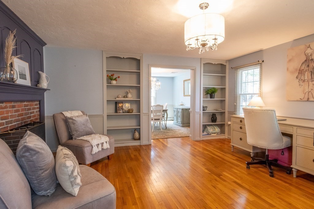 10 Robin Road Norfolk, MA 02056 - Photo 9 of 15 Gallery Image 9