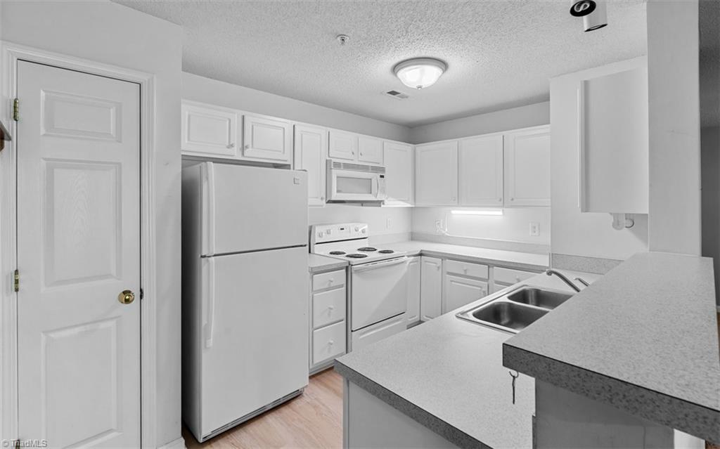 131 James Road, Unit 1C High Point, NC 27265 - Photo 10 of 34 Gallery Image 10