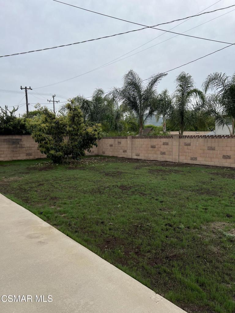 2031 Socrates Avenue Simi Valley, CA 93065 - Photo 12 of 18