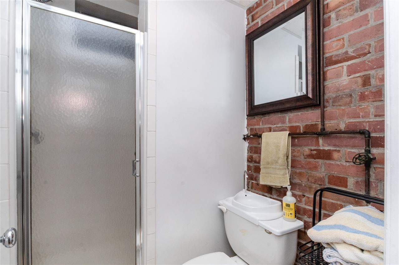 2820 Barmettler Street Raleigh, NC 27607 - Photo 22 of 24 Bathroom